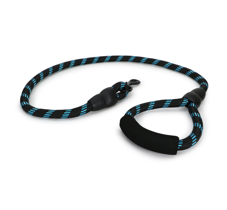 Pettrends Nylon 12 mm Reflective Nylon Rope Leash for Dogs with Soft Handle